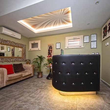 Corso Suite 107 Rooms Wellness & Spa روما المظهر الخارجي الصورة